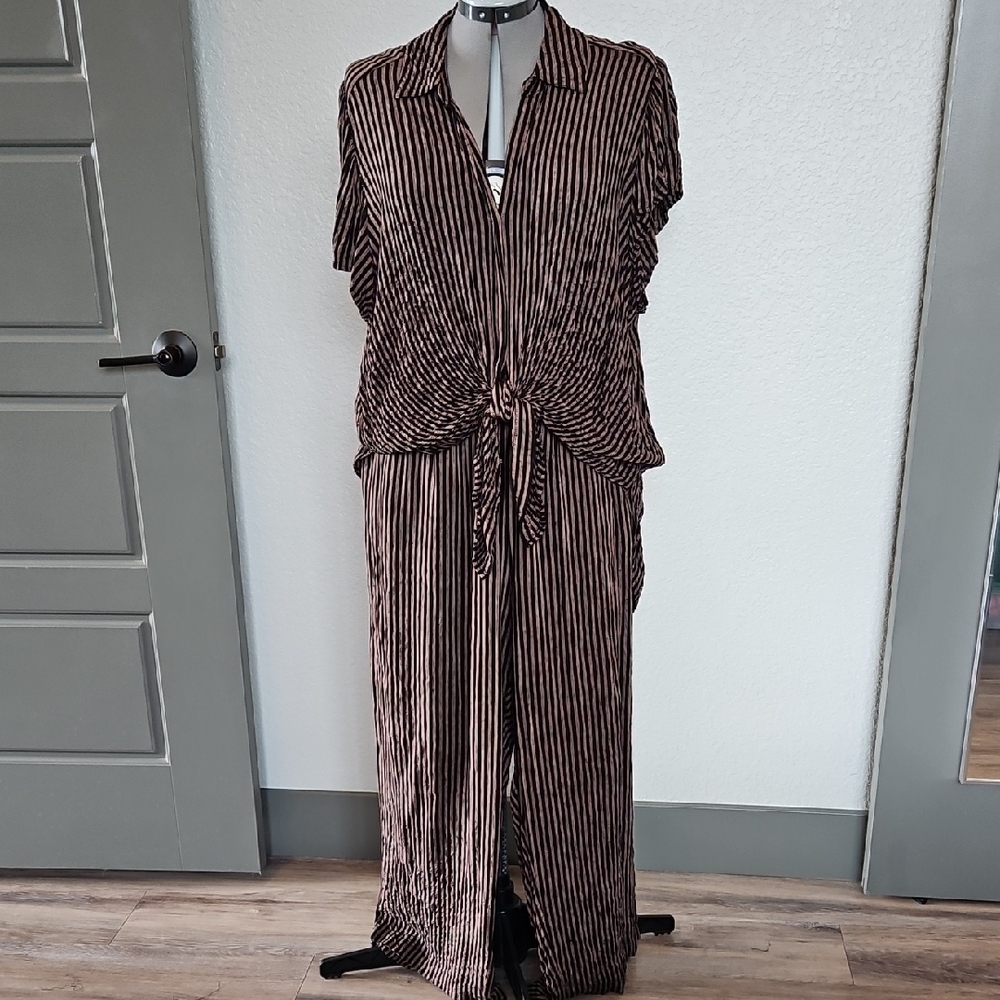 Jane and Delancey Brown & Black Vertical-Stripe Wide-Leg Set